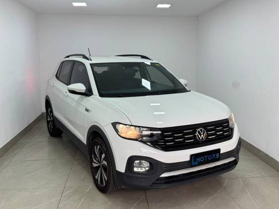 VOLKSWAGEN T-CROSS 1.0 200 TSI TOTAL FLEX COMFORTLINE AUTOMÁTICO VOLKSWAGEN T-CROSS 1.0 200 TSI TOTAL FLEX COMFORTLINE AUTOMÁTICO